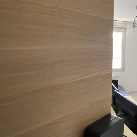 V1 - Chambre Triple Avec Salle De Bains Privee- 5 Minutes Du Luxembourg Hotel *